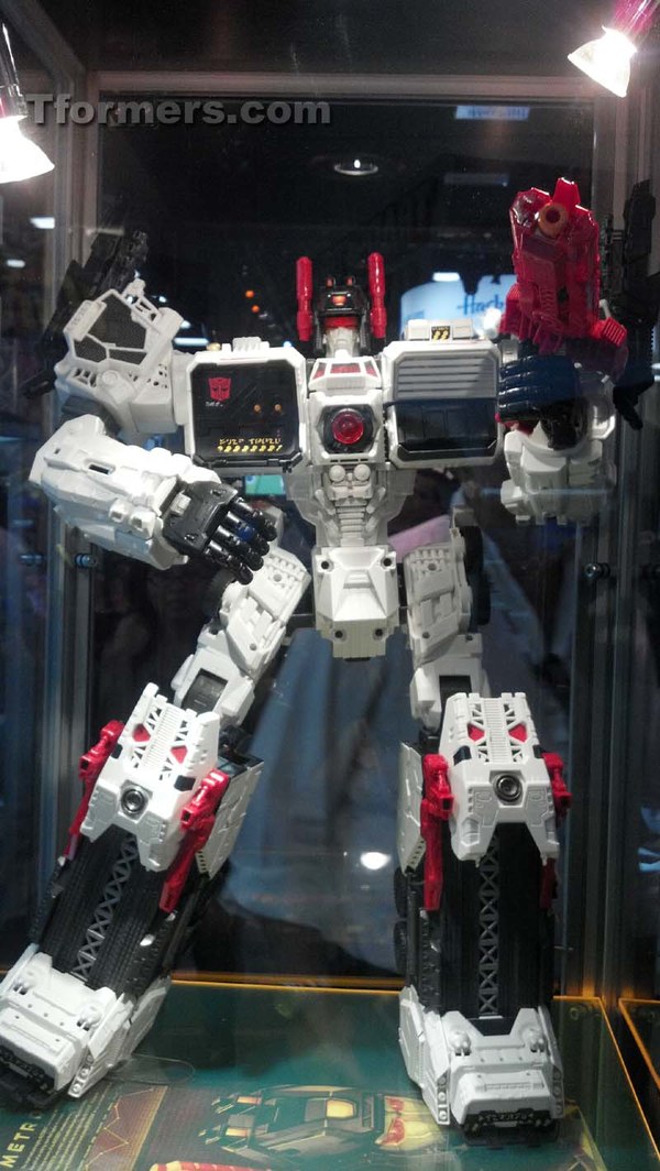 Transformers Sdcc 2013 Preview Night  (294 of 306)
